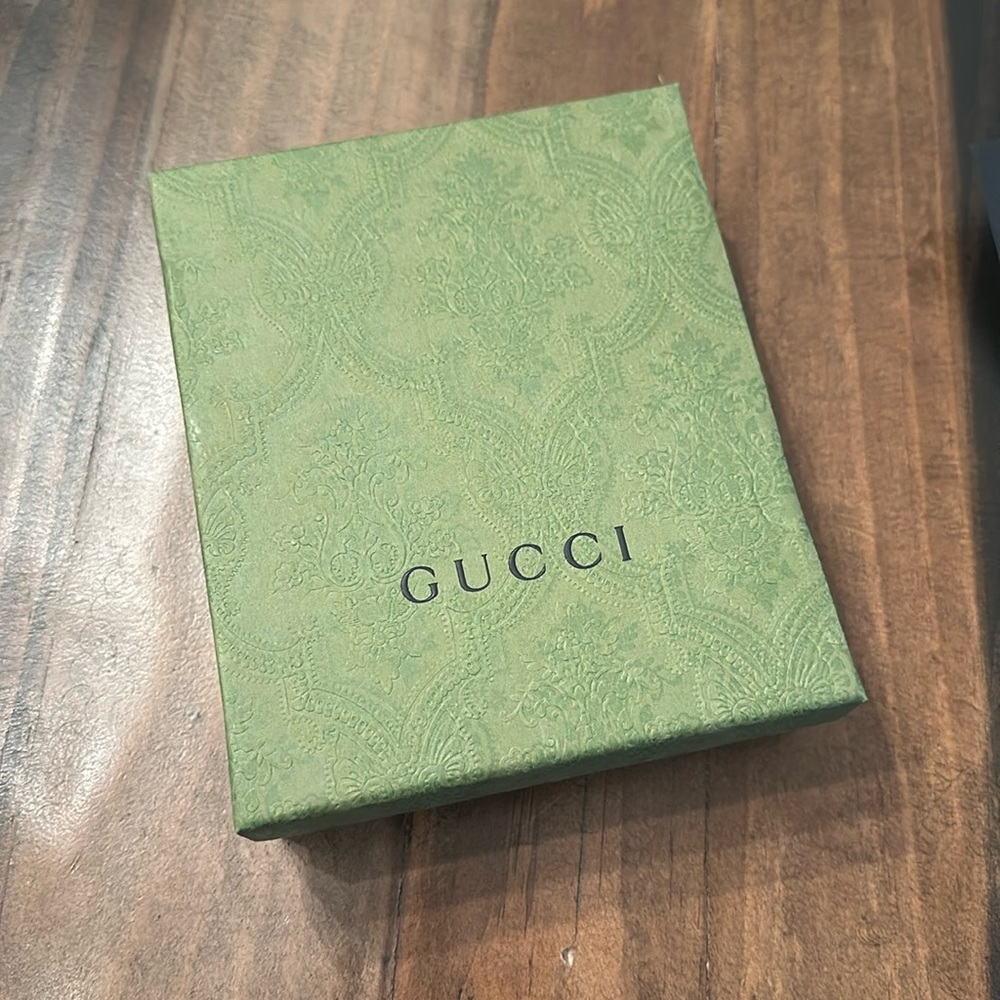 Gucci gift box